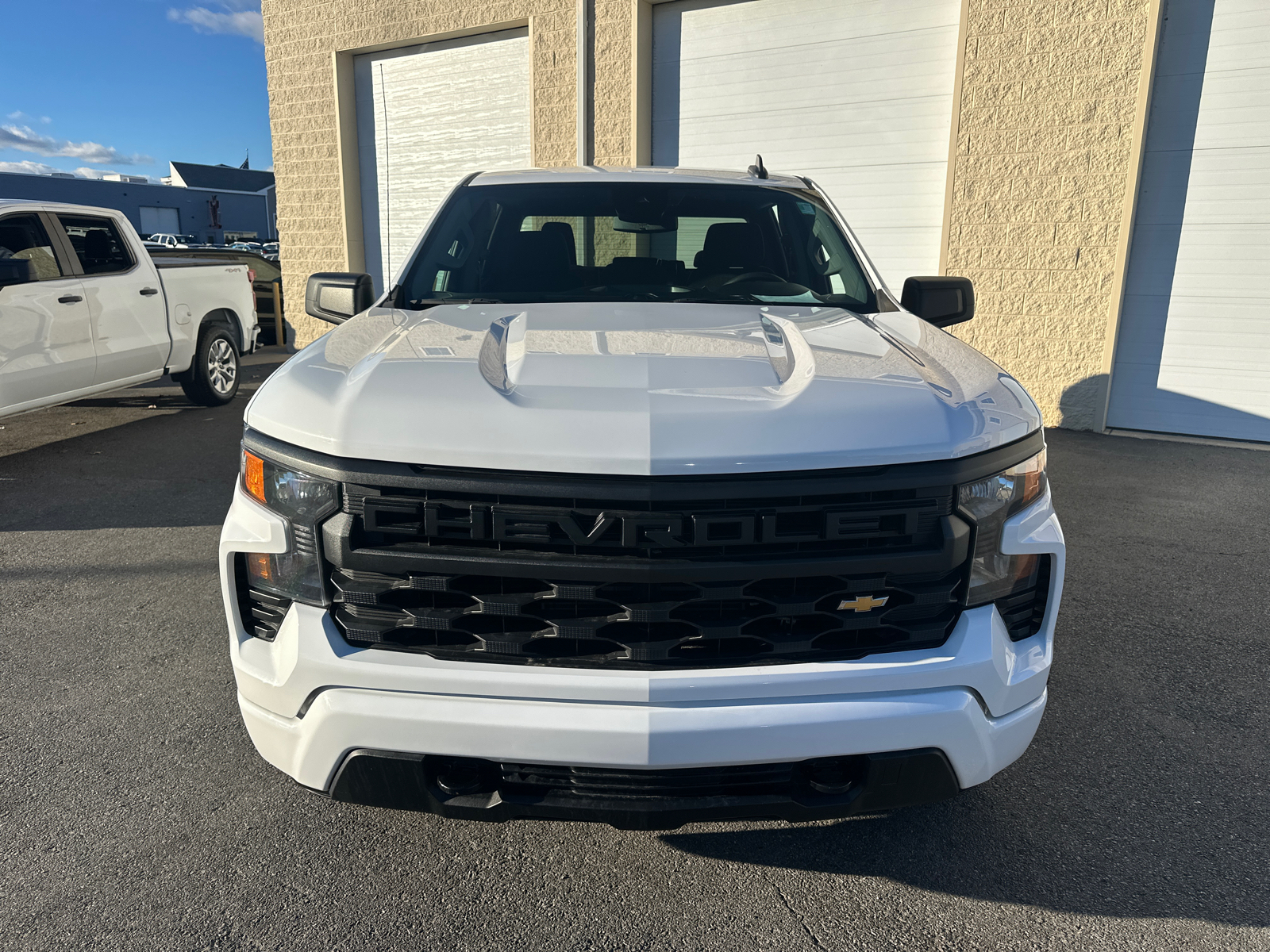 2022 Chevrolet Silverado 1500 Custom 3