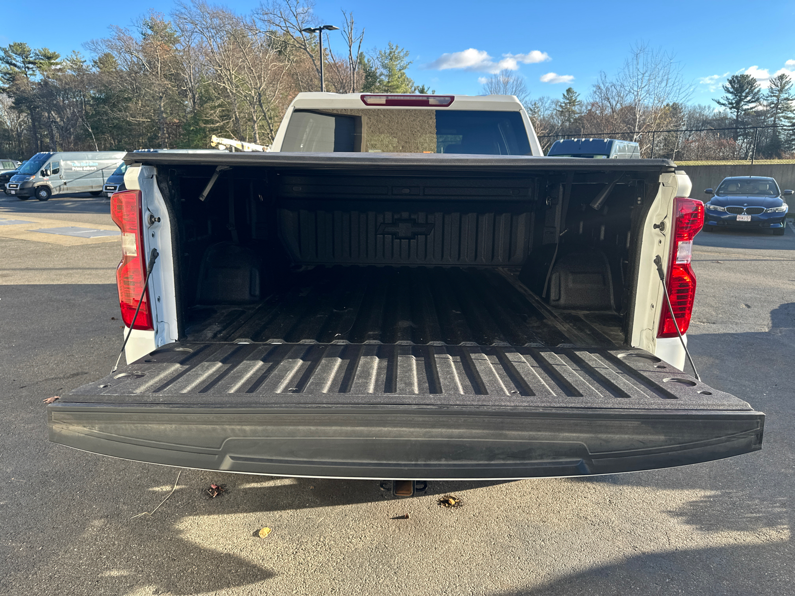 2022 Chevrolet Silverado 1500 Custom 9