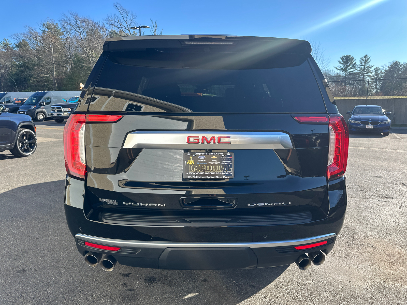 2024 GMC Yukon Denali 8