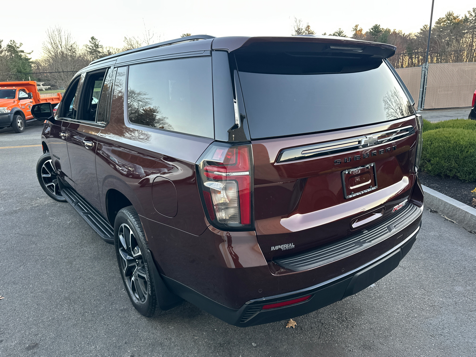 2023 Chevrolet Suburban RST 7