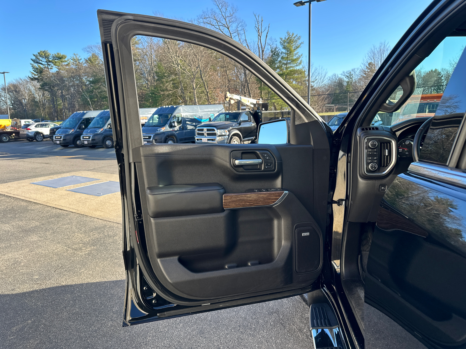 2021 Chevrolet Silverado 1500 High Country 18