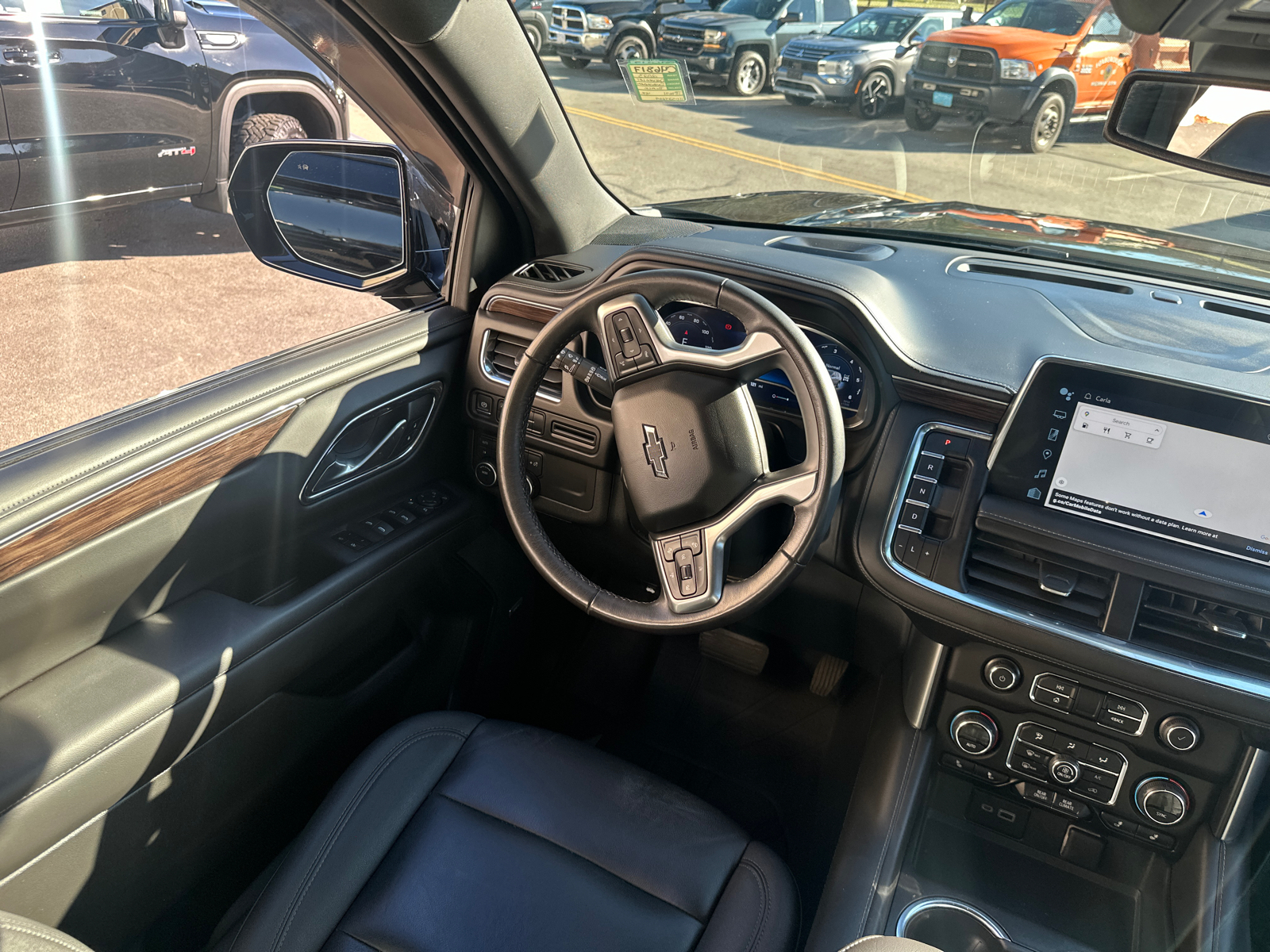 2023 Chevrolet Suburban Z71 17