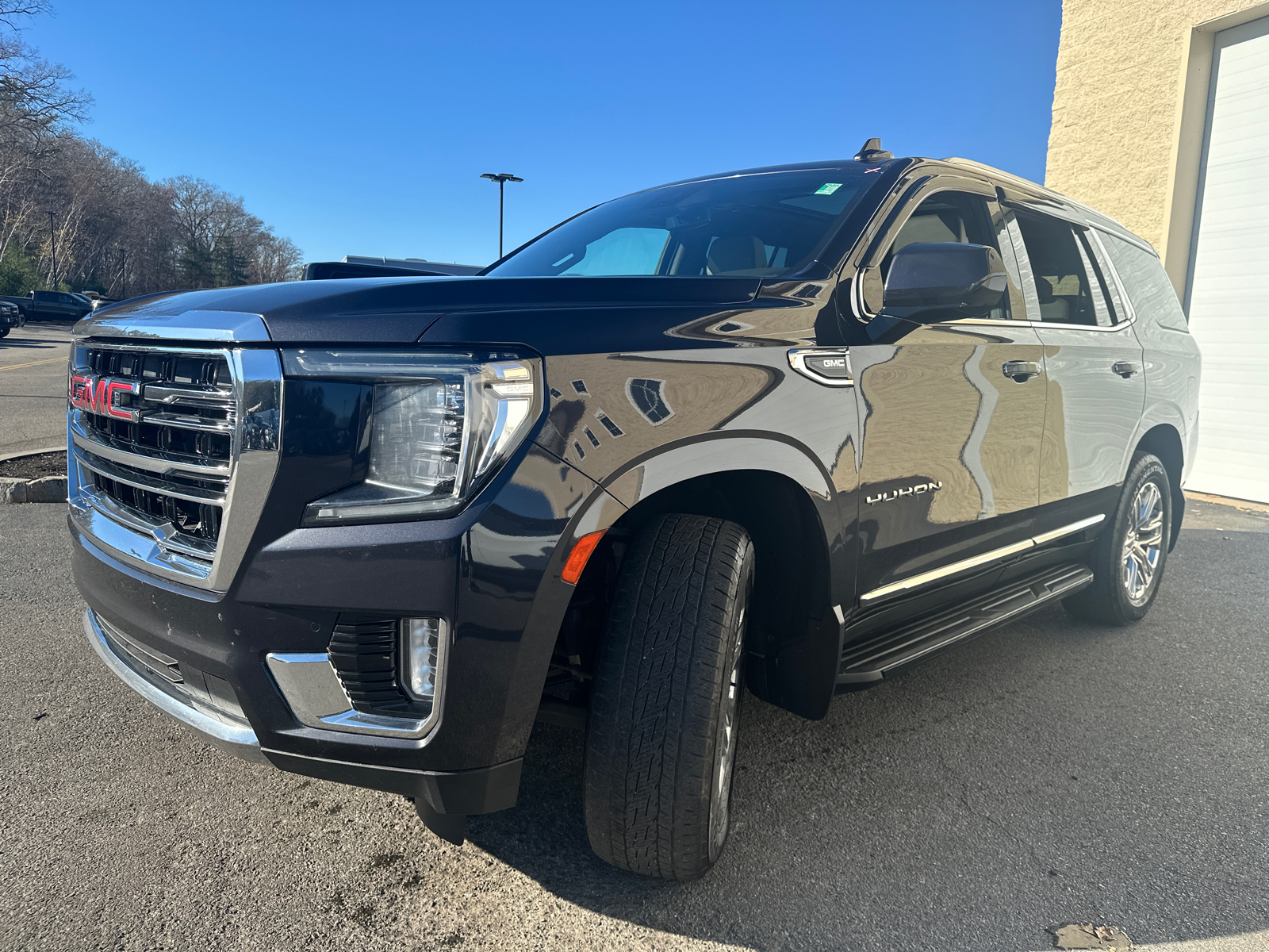 2023 GMC Yukon SLT 4