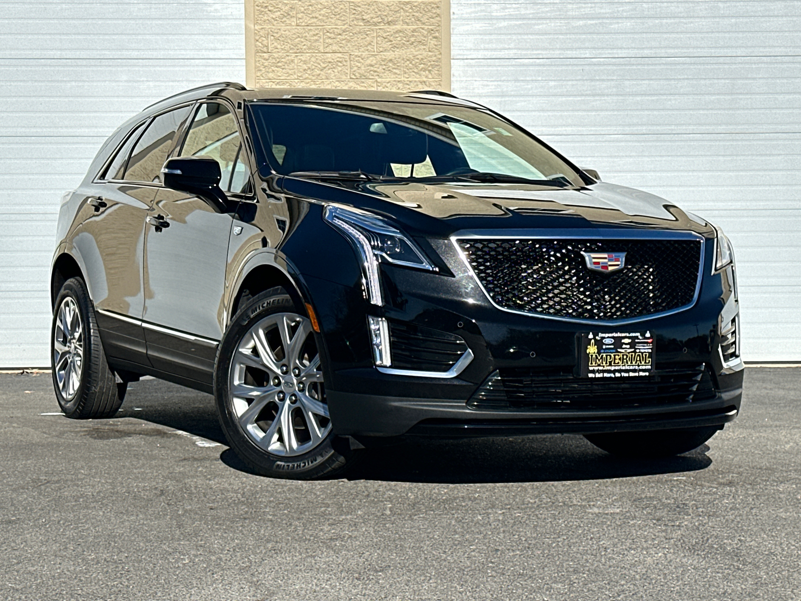 2020 Cadillac XT5 Sport 2