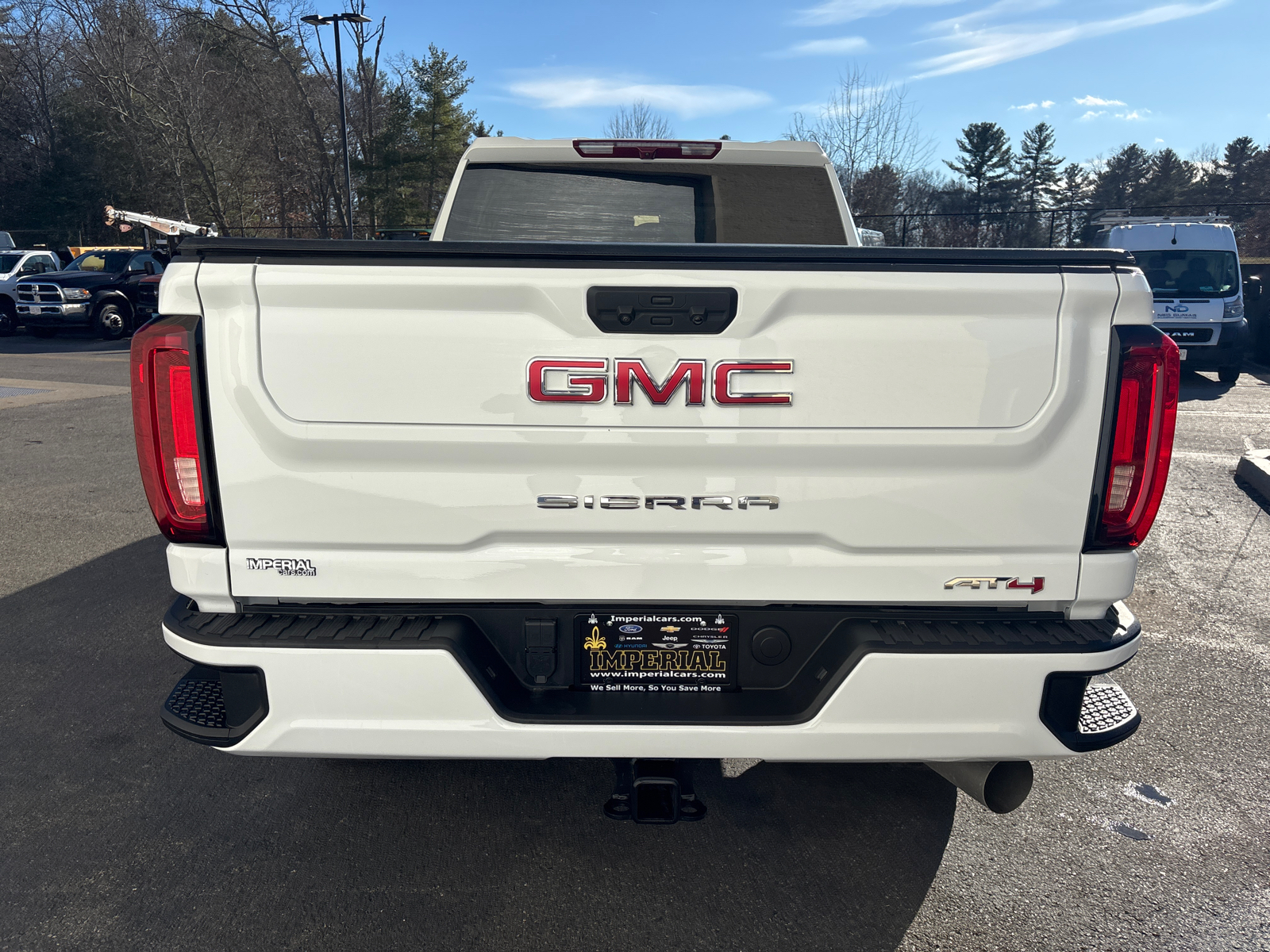 2023 GMC Sierra 2500HD AT4 8