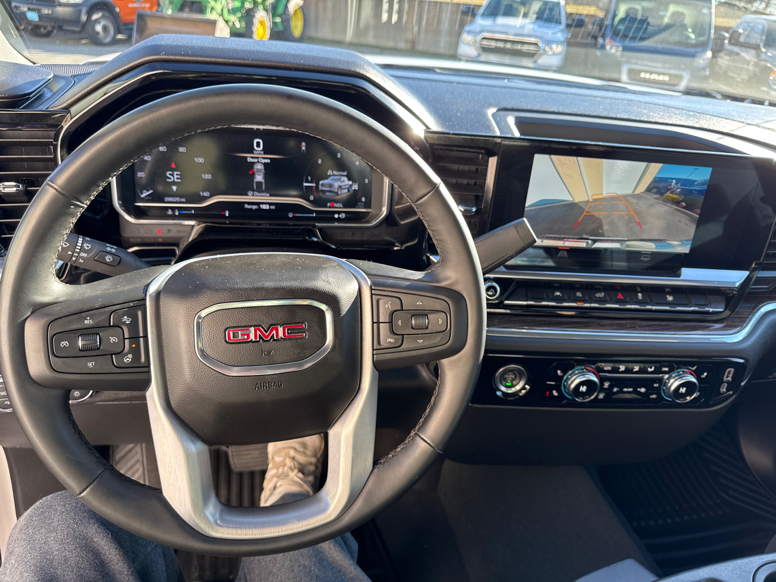 2023 GMC Sierra 1500 SLE 24