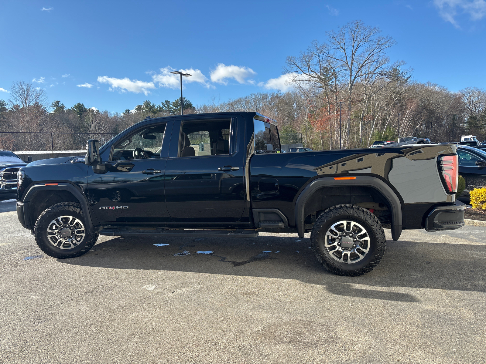 2024 GMC Sierra 2500HD AT4 5