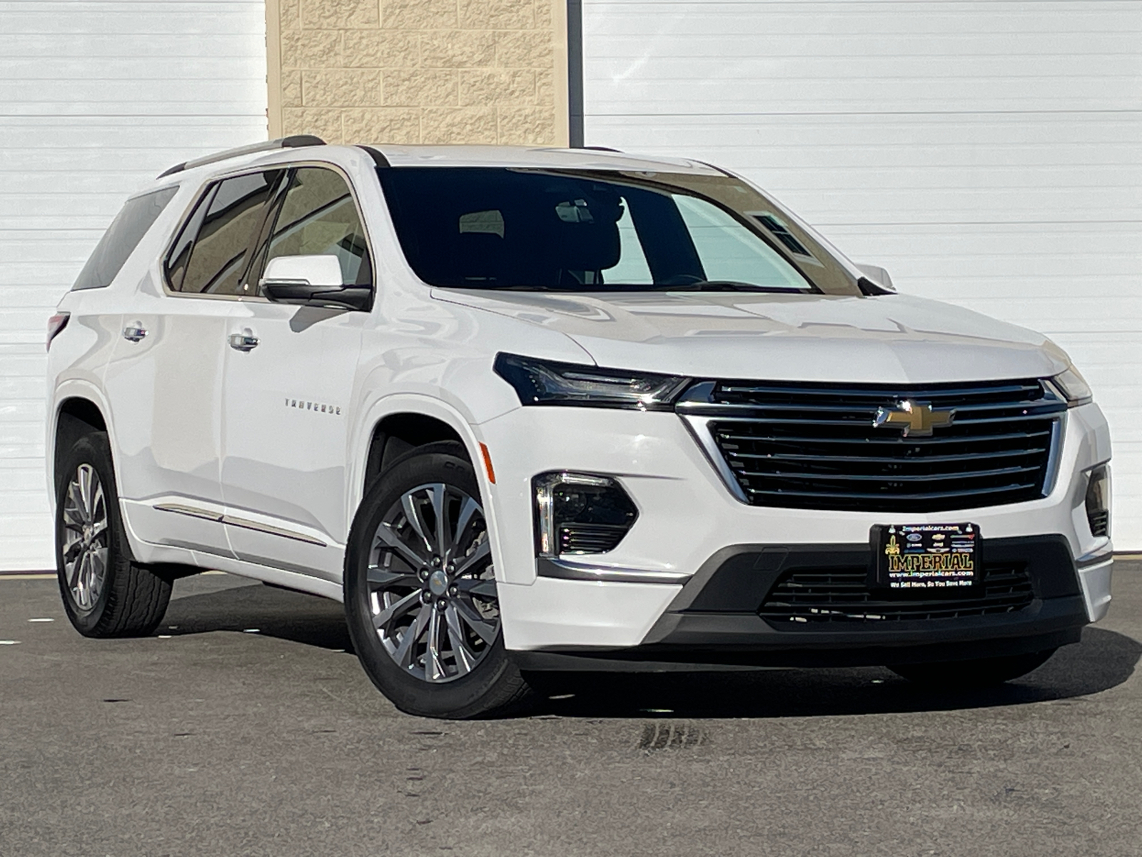 2023 Chevrolet Traverse Premier 1