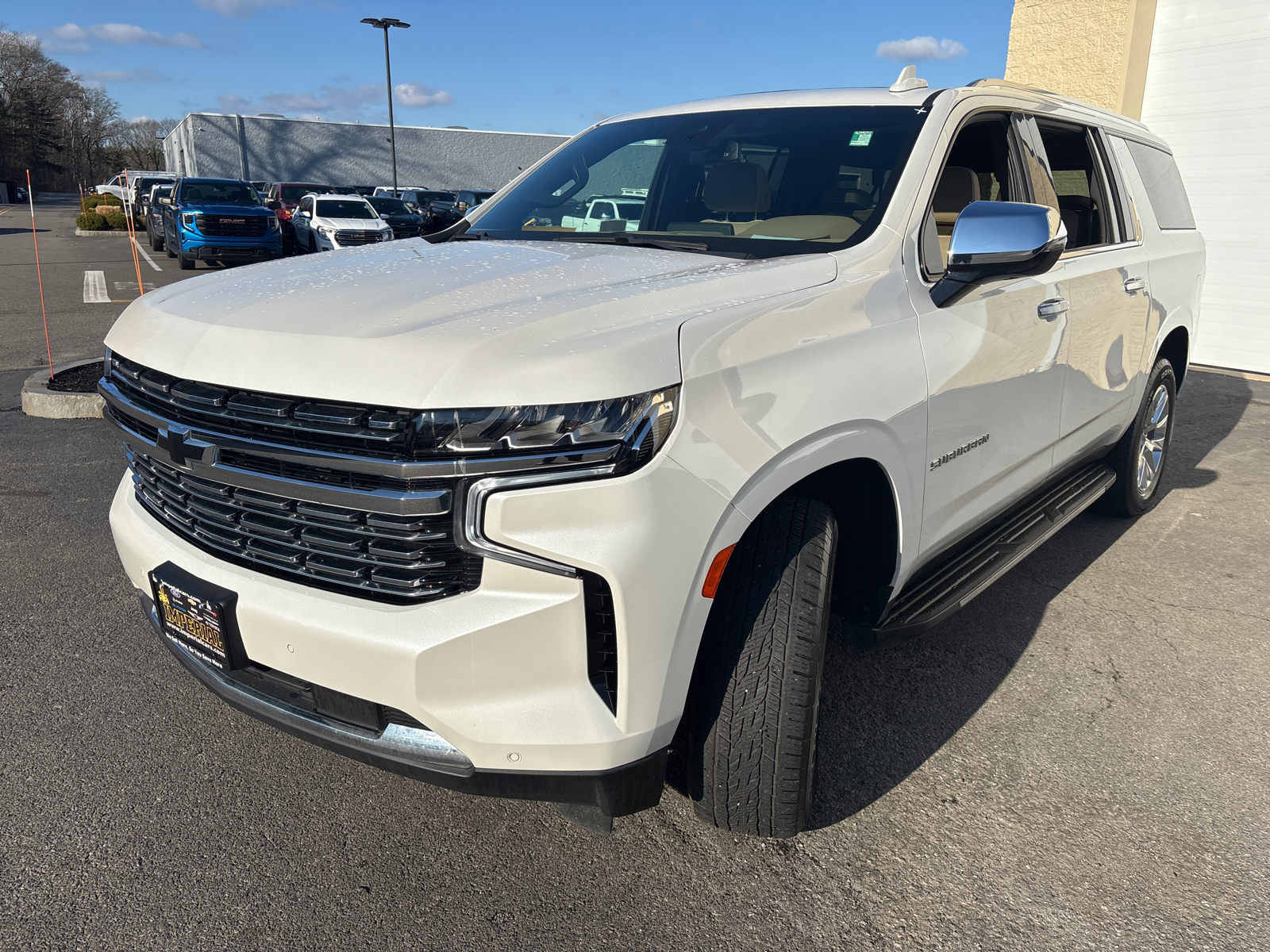 2023 Chevrolet Suburban Premier 4