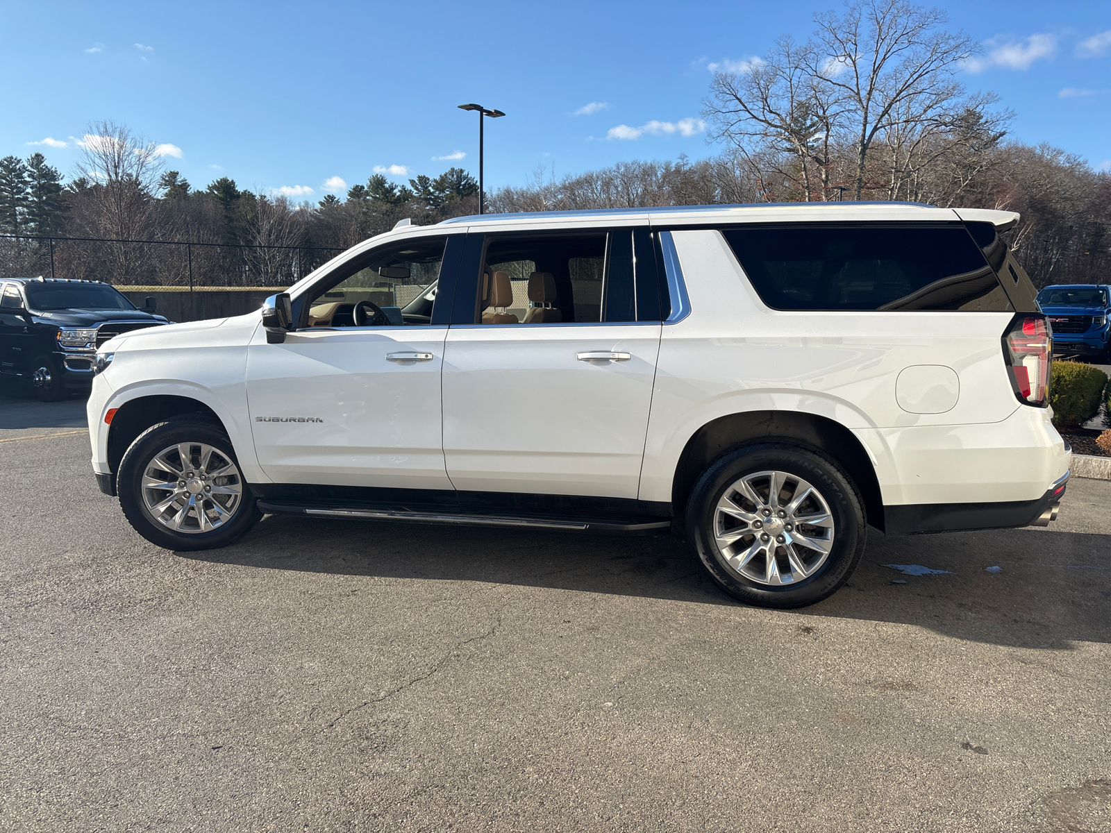 2023 Chevrolet Suburban Premier 5