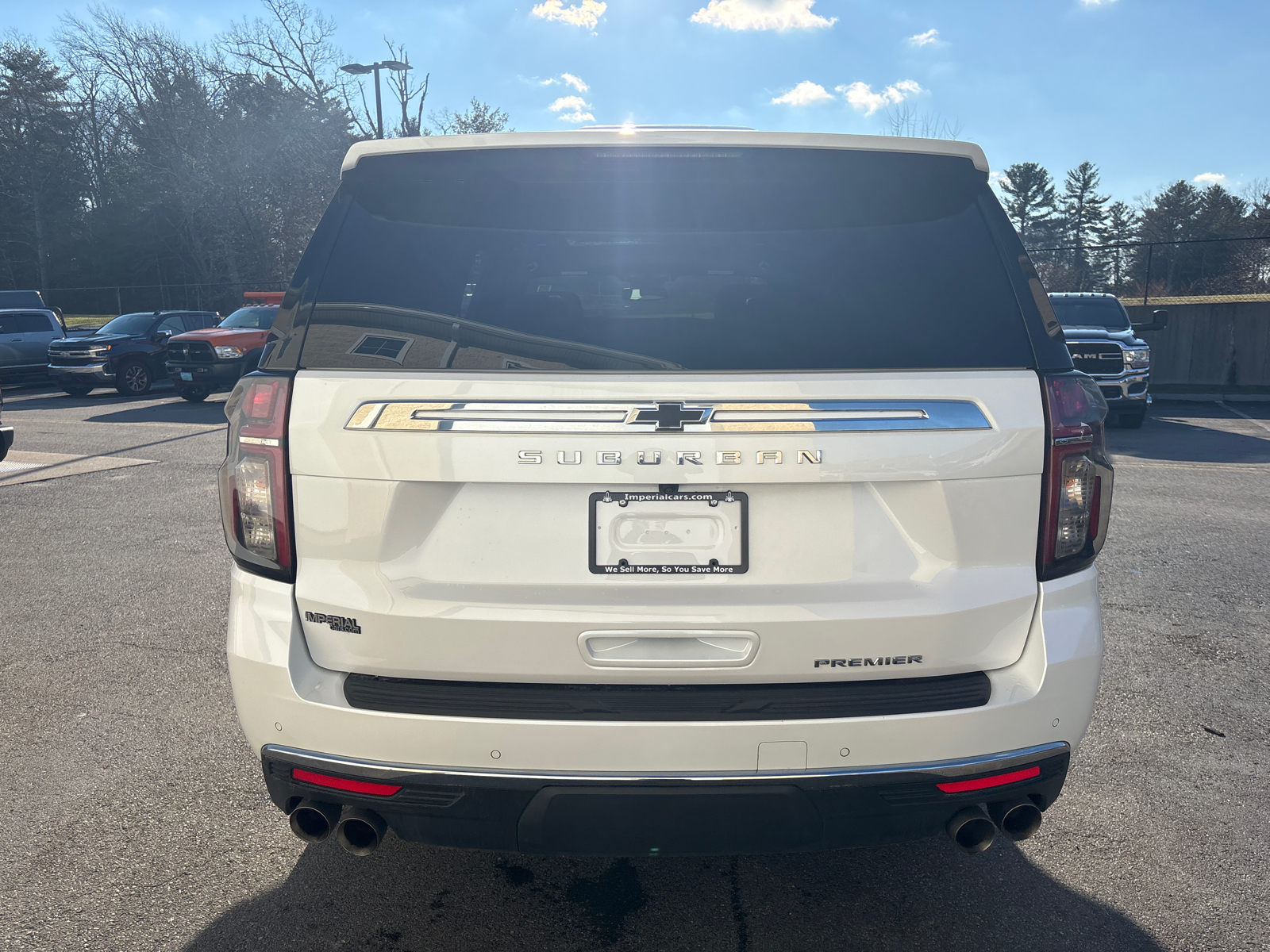 2023 Chevrolet Suburban Premier 8