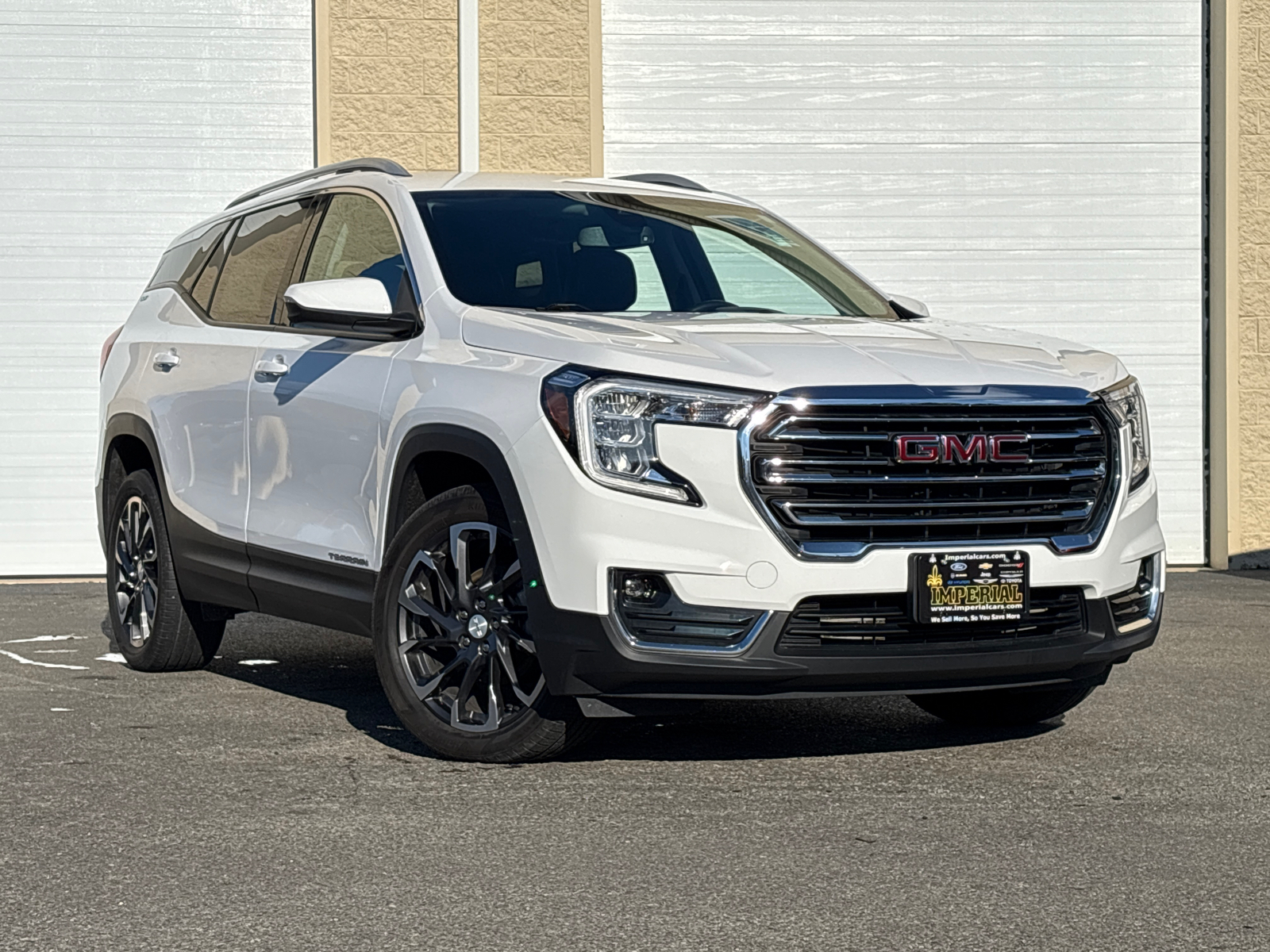 2022 GMC Terrain SLT 2