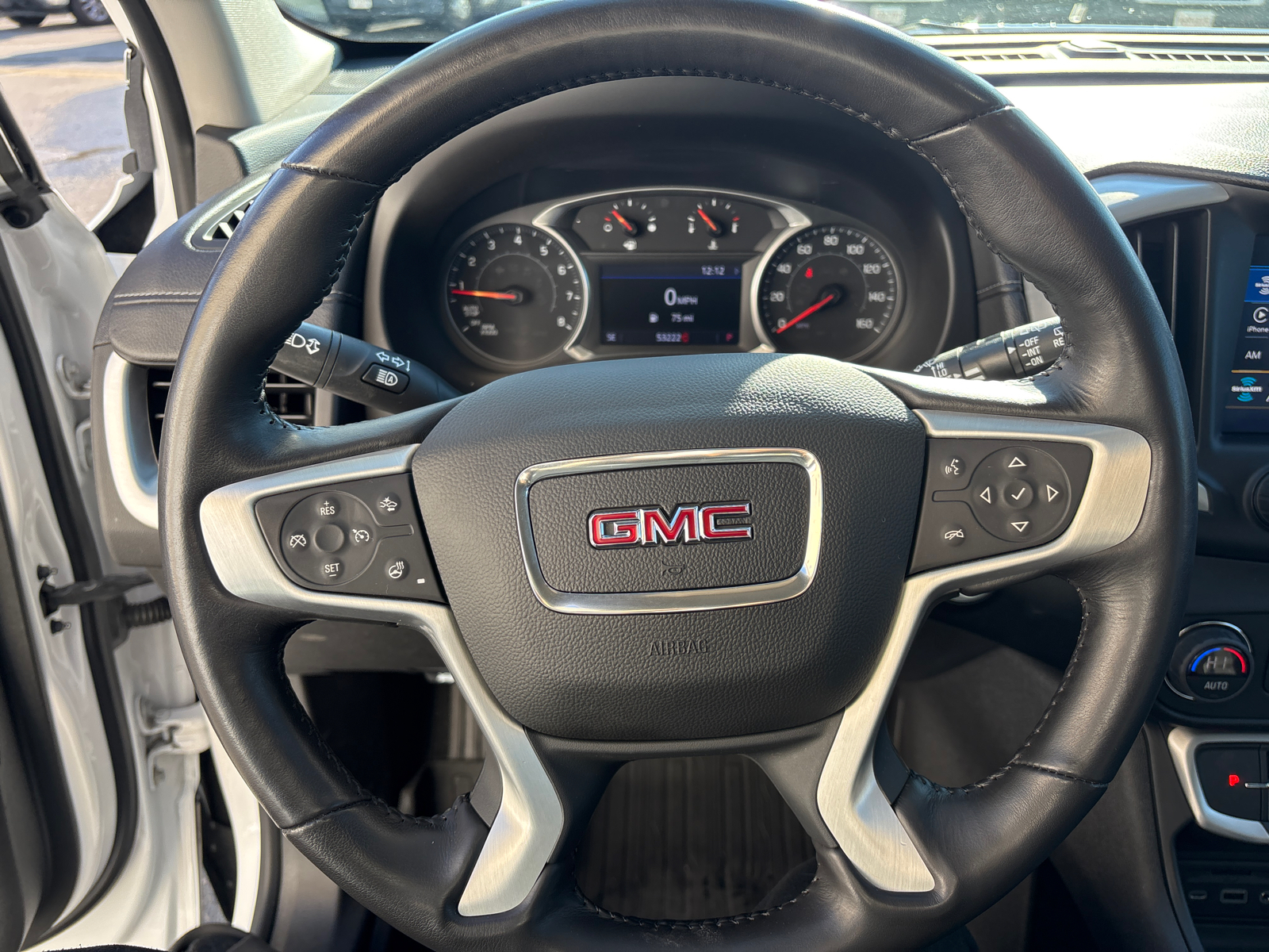 2022 GMC Terrain SLT 23