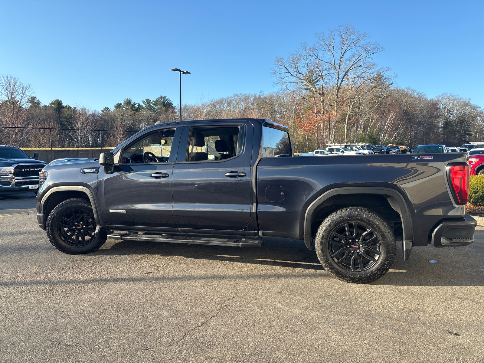 2022 GMC Sierra 1500 Elevation 5