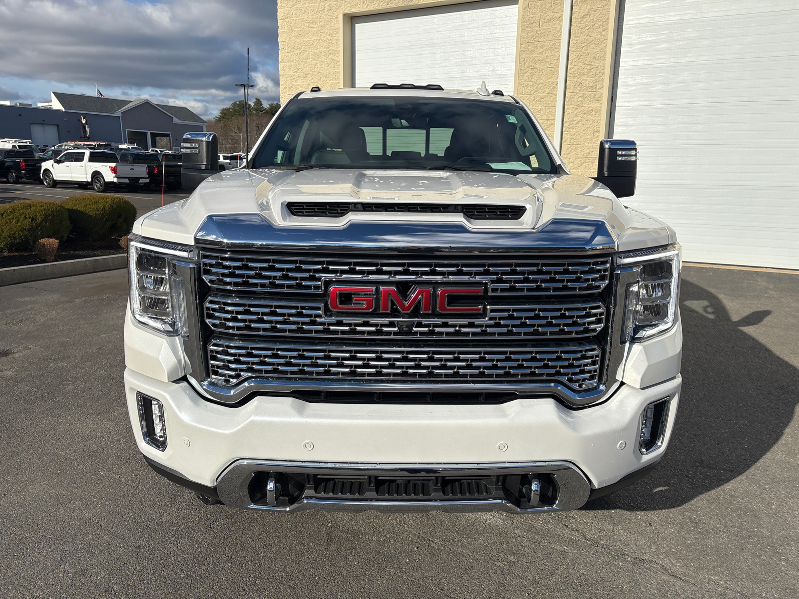 2023 GMC Sierra 2500HD Denali 3