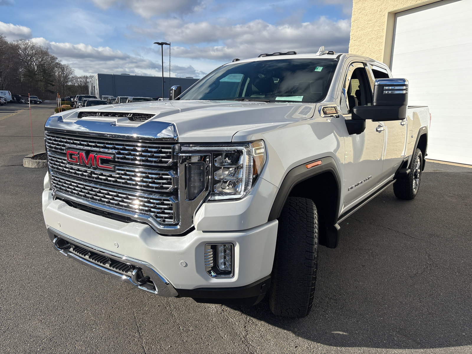 2023 GMC Sierra 2500HD Denali 4