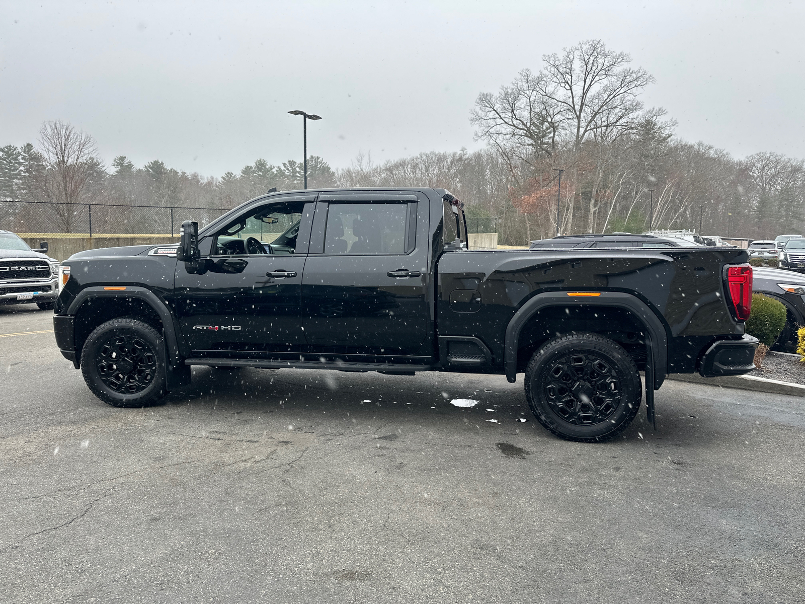 2022 GMC Sierra 2500HD AT4 5