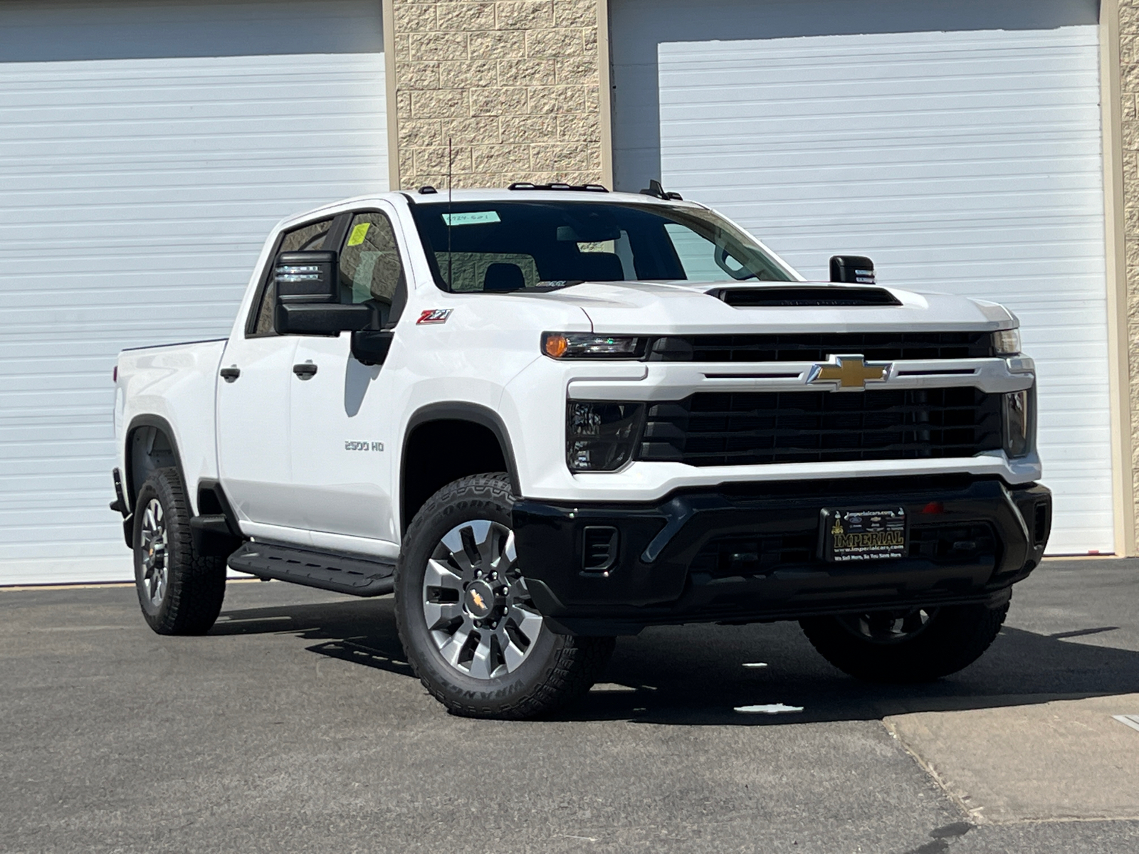 2024 Chevrolet Silverado 2500HD Custom 1