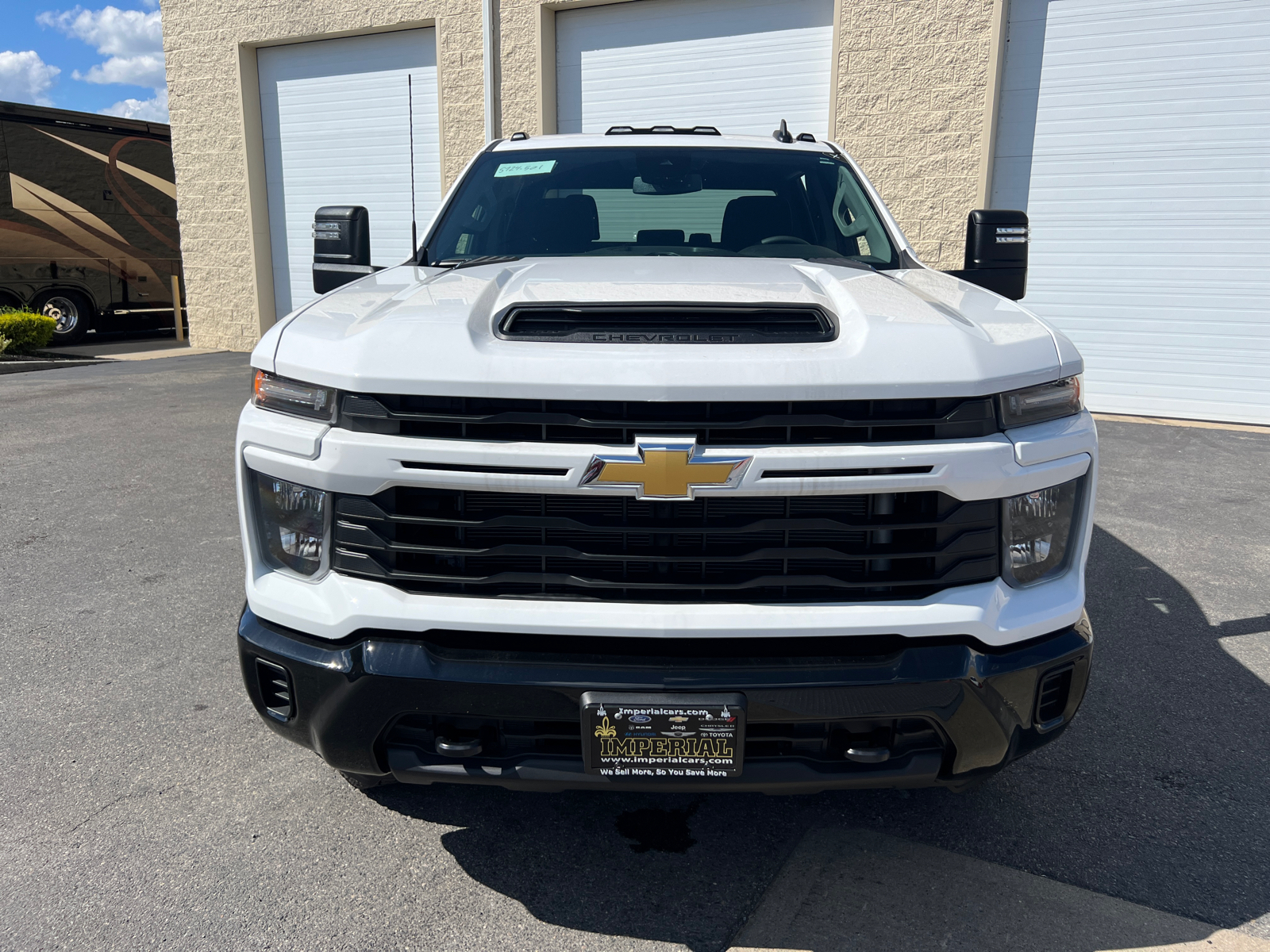 2024 Chevrolet Silverado 2500HD Custom 3