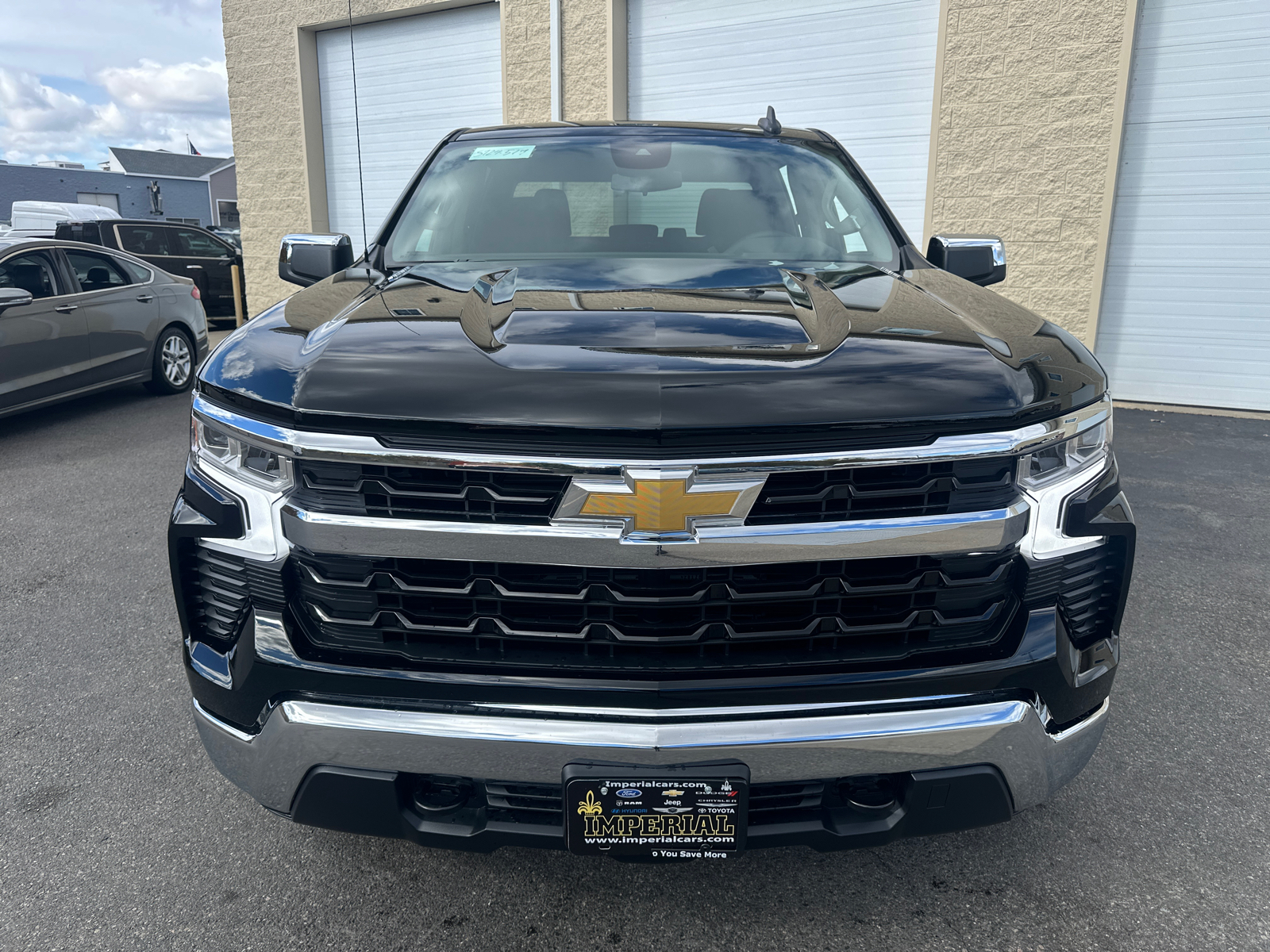 2024 Chevrolet Silverado 1500 LT 3