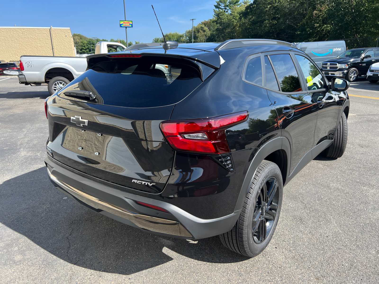 2025 Chevrolet Trax ACTIV 10