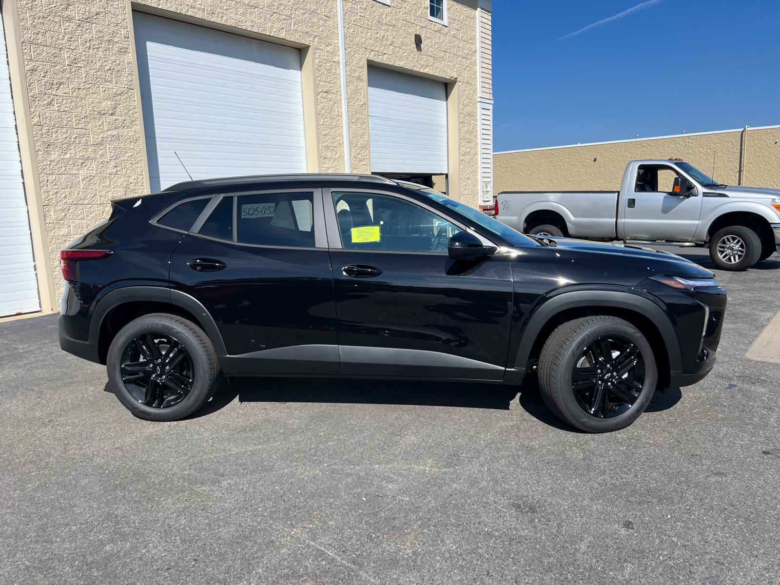 2025 Chevrolet Trax ACTIV 11