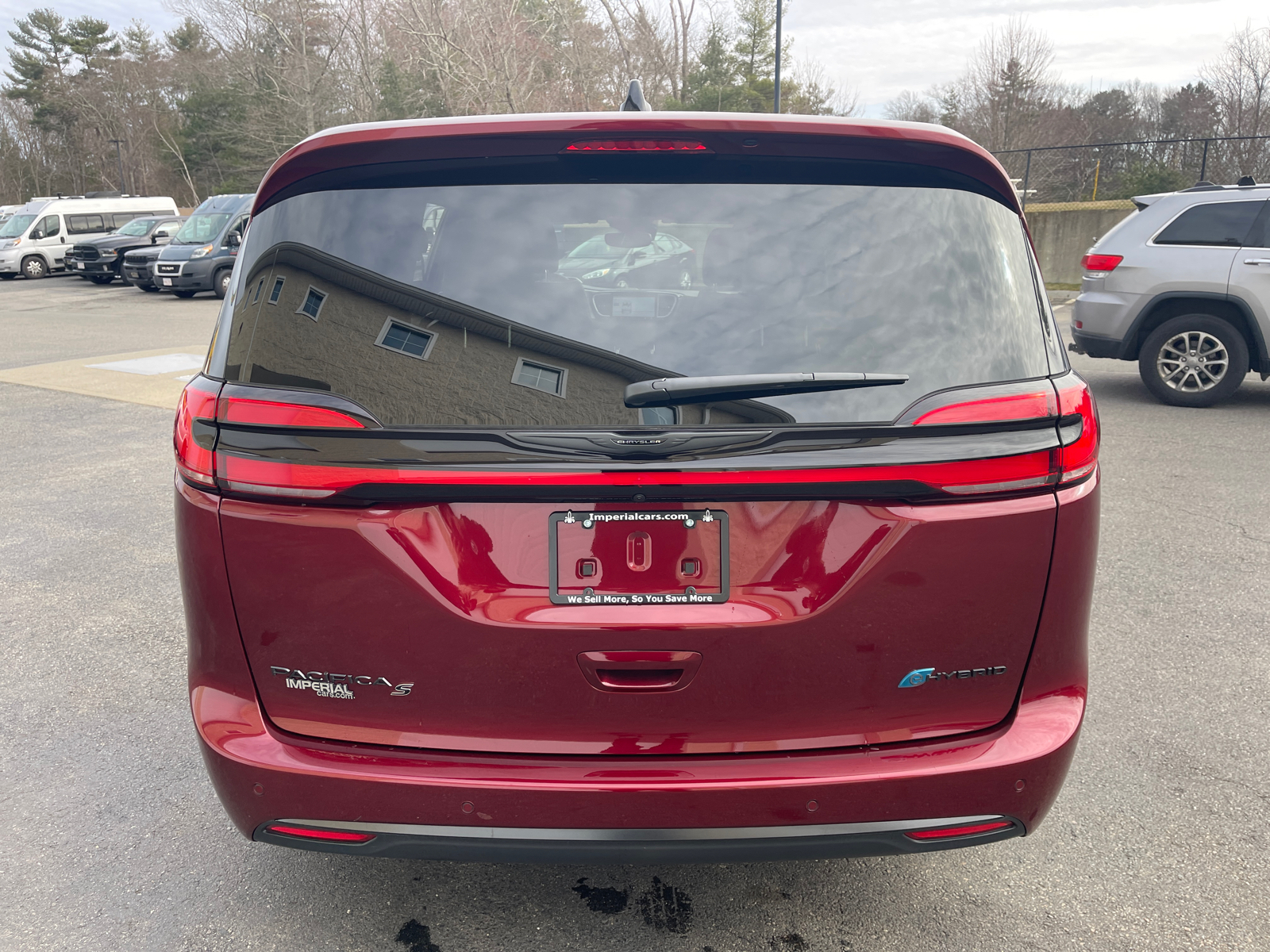 2023 Chrysler Pacifica Hybrid Limited 9