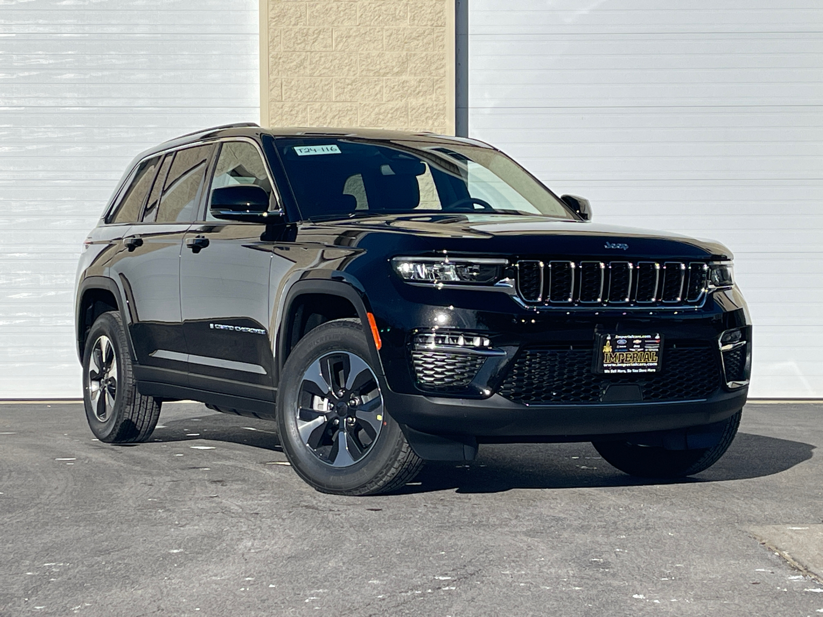 2024 Jeep Grand Cherokee Base 4xe 1