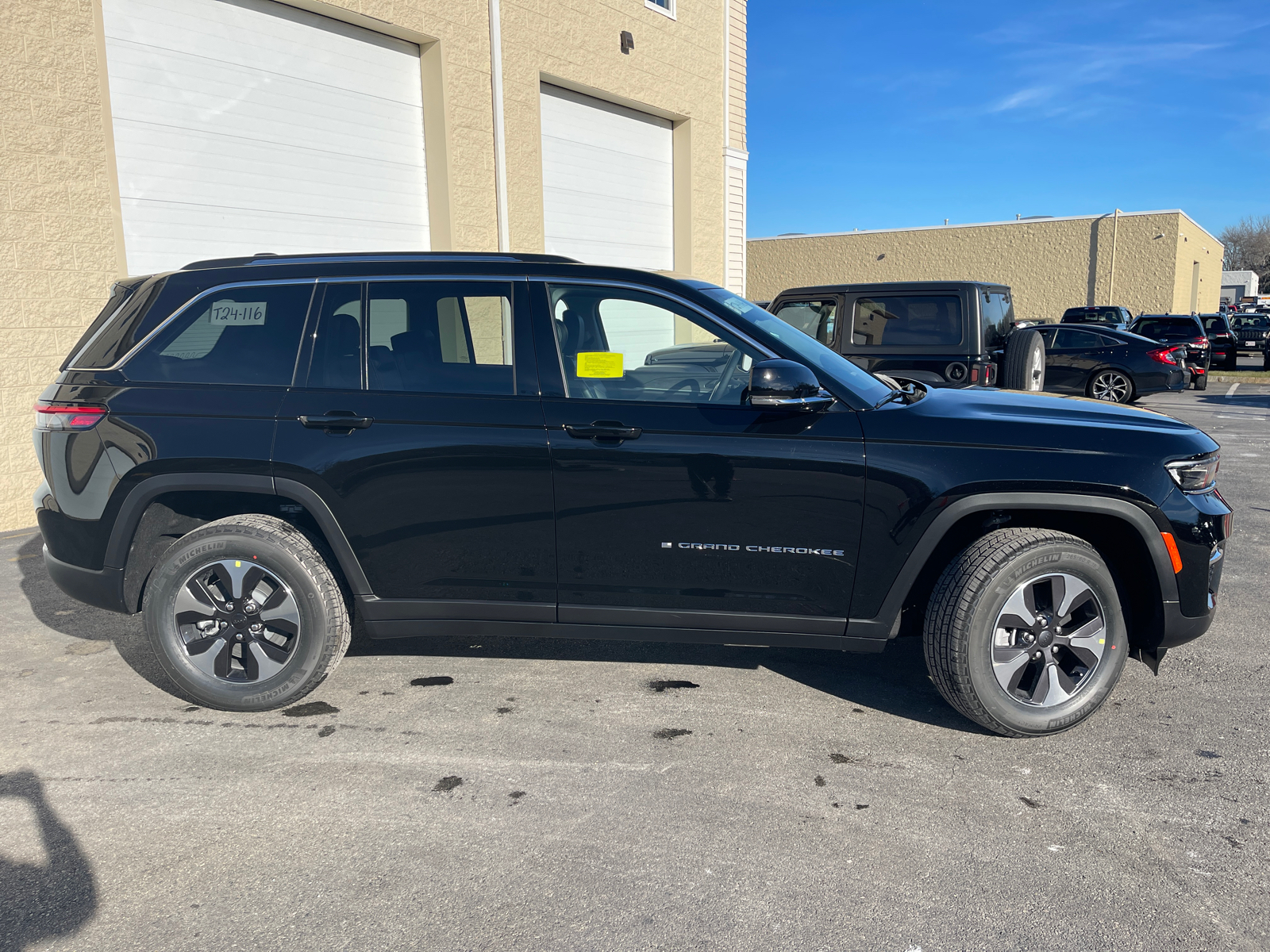 2024 Jeep Grand Cherokee  14