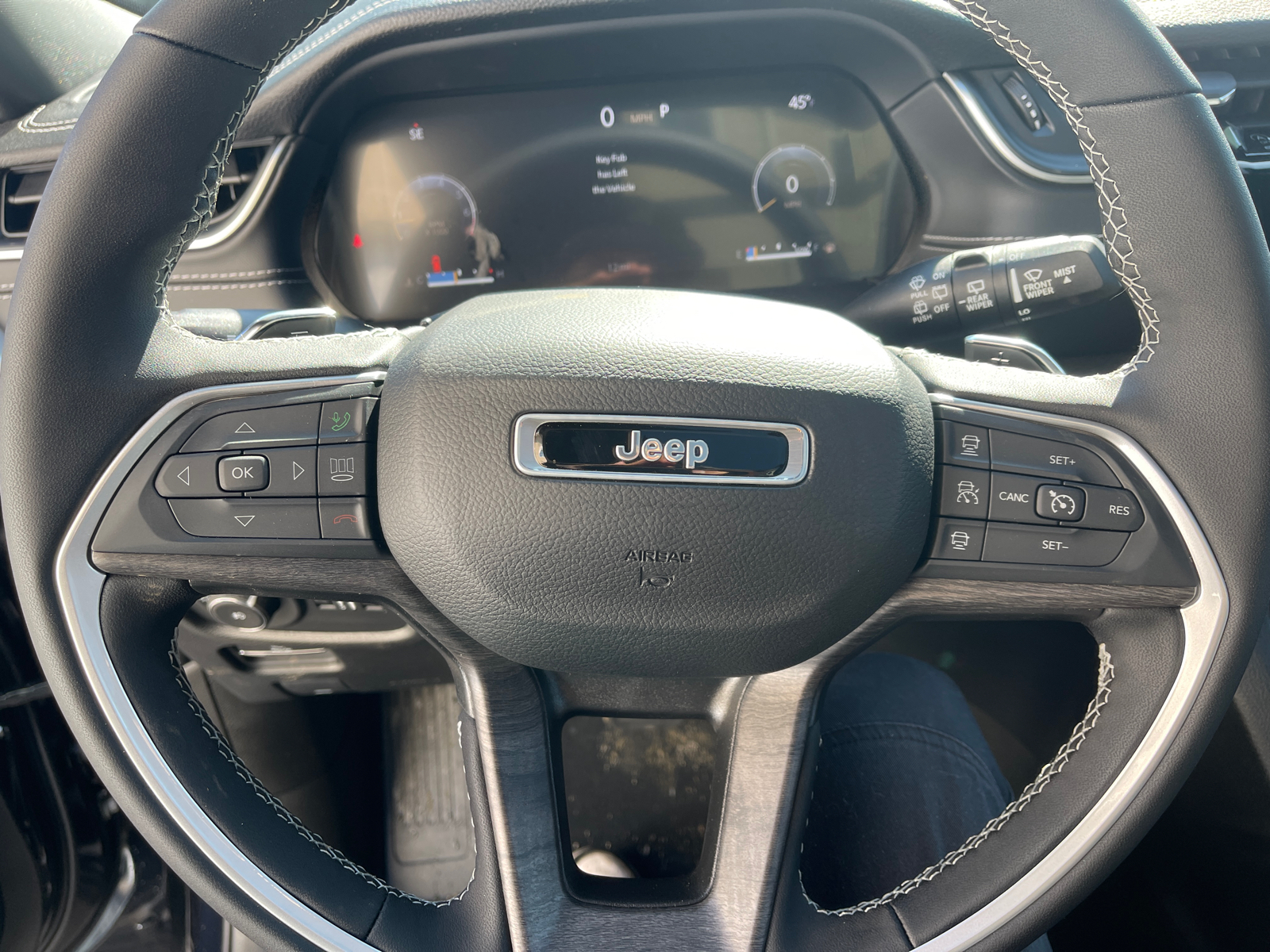 2024 Jeep Grand Cherokee Limited 25