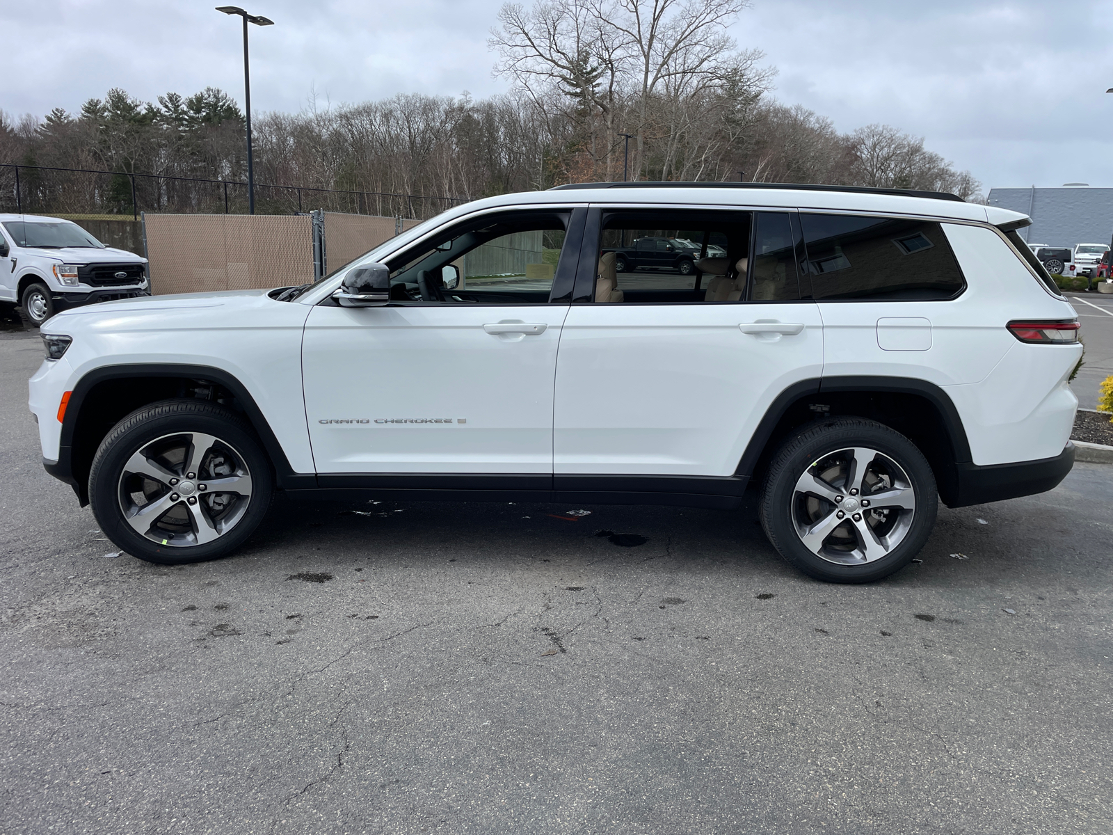 2024 Jeep Grand Cherokee L Limited 5