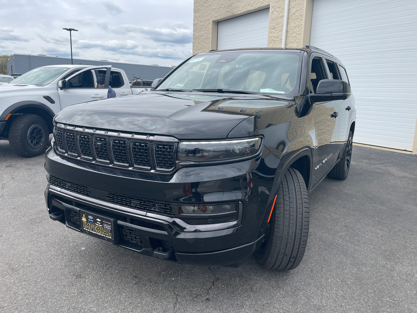 2024 Jeep Grand Wagoneer Series II 4