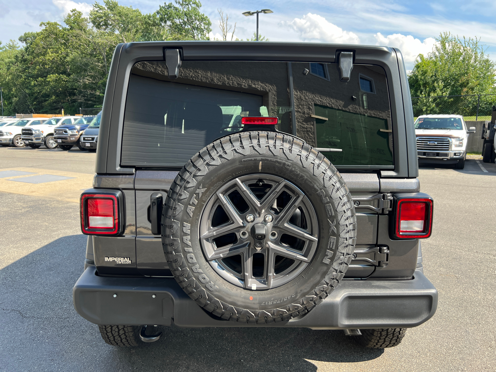 2024 Jeep Wrangler Sport S 8