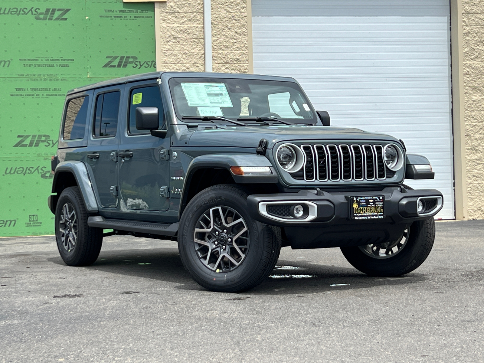 2024 Jeep Wrangler Sahara 2