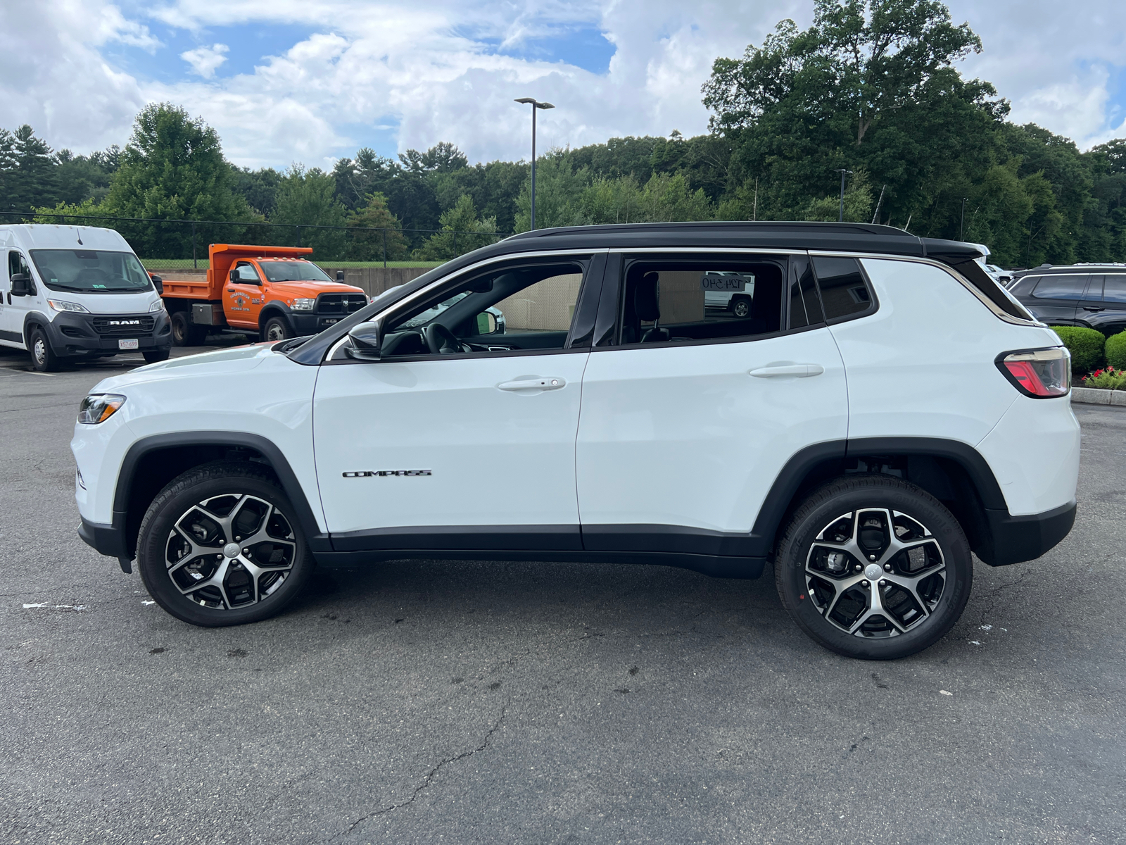 2024 Jeep Compass Limited 5