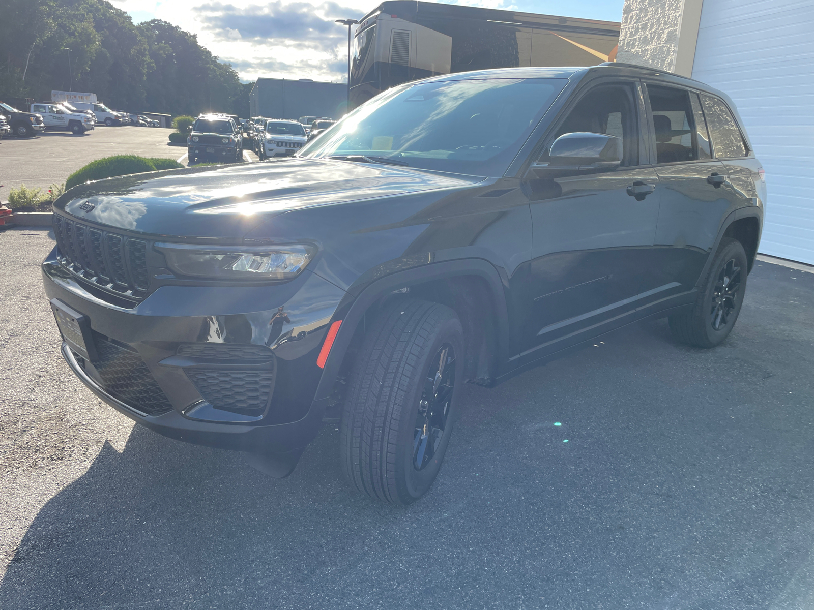 2024 Jeep Grand Cherokee Altitude X 4