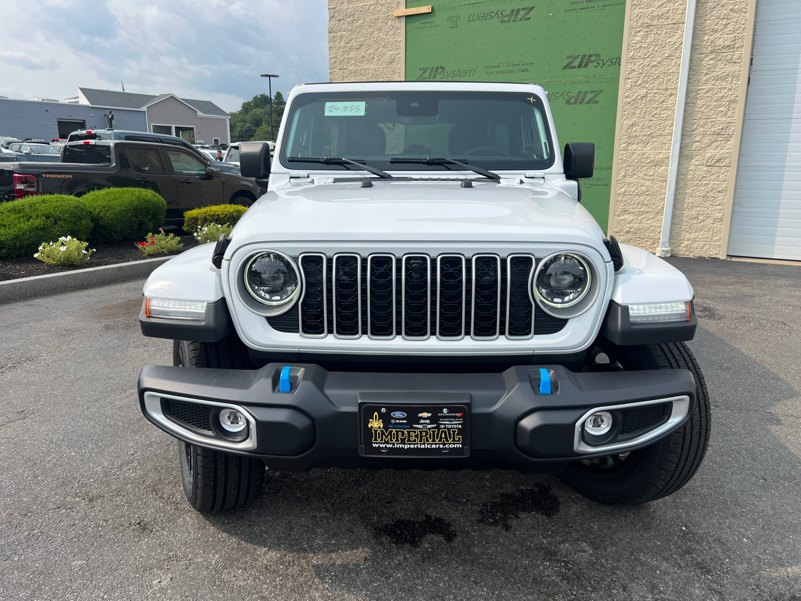 2024 Jeep Wrangler Sahara 4xe 3