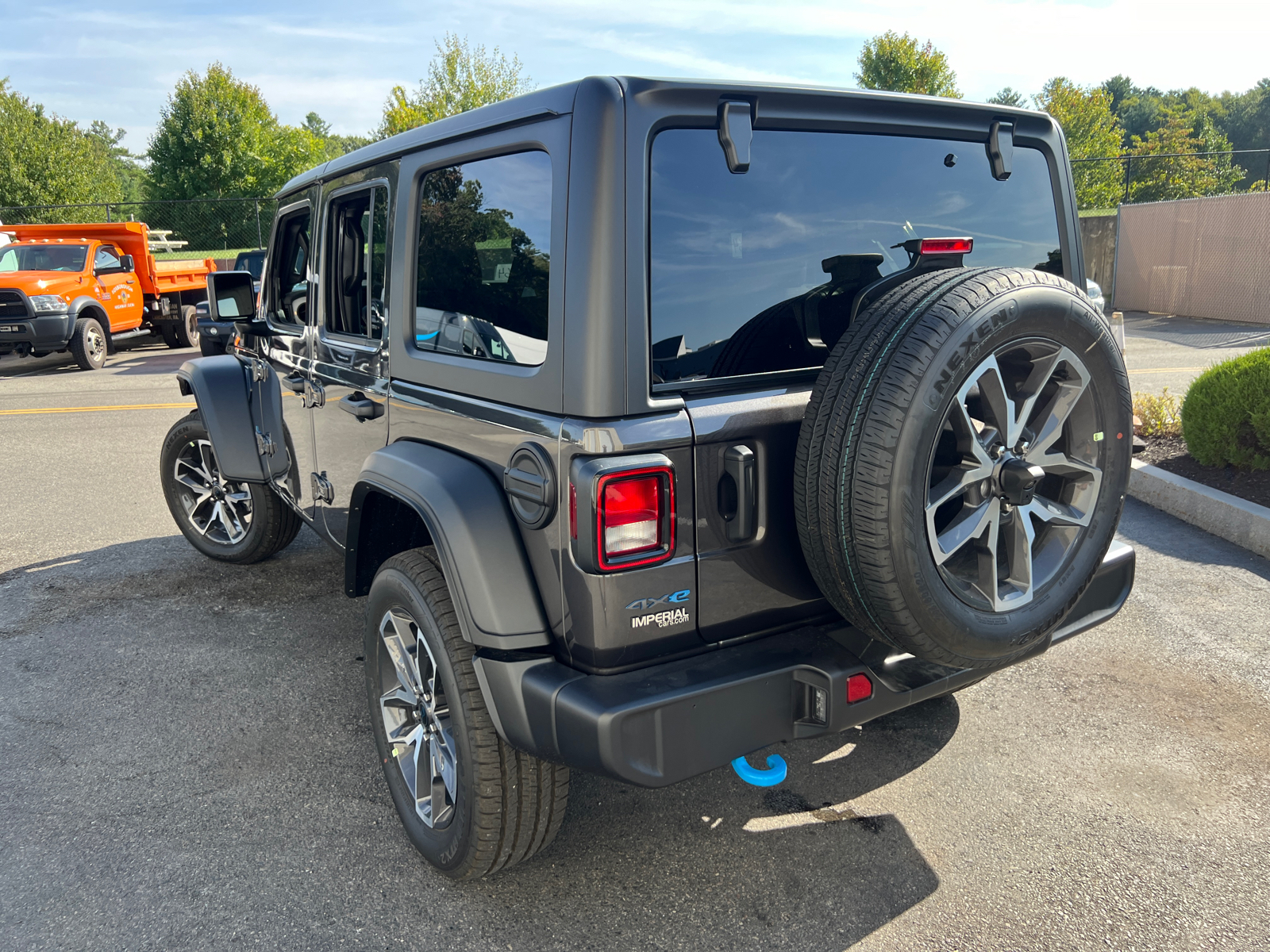 2024 Jeep Wrangler Sport S 4xe 8