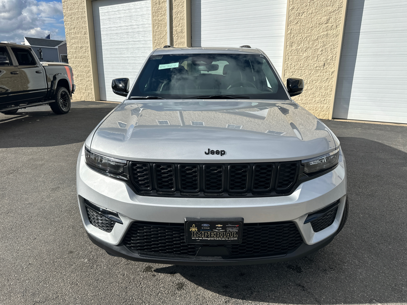 2024 Jeep Grand Cherokee Limited 3