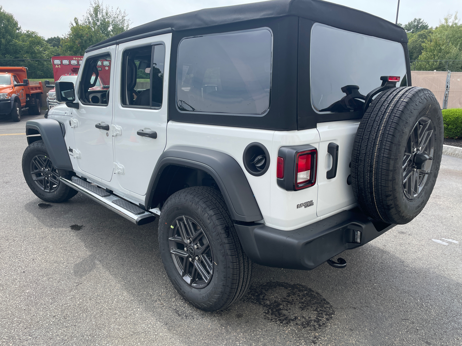 2024 Jeep Wrangler Sport S 7