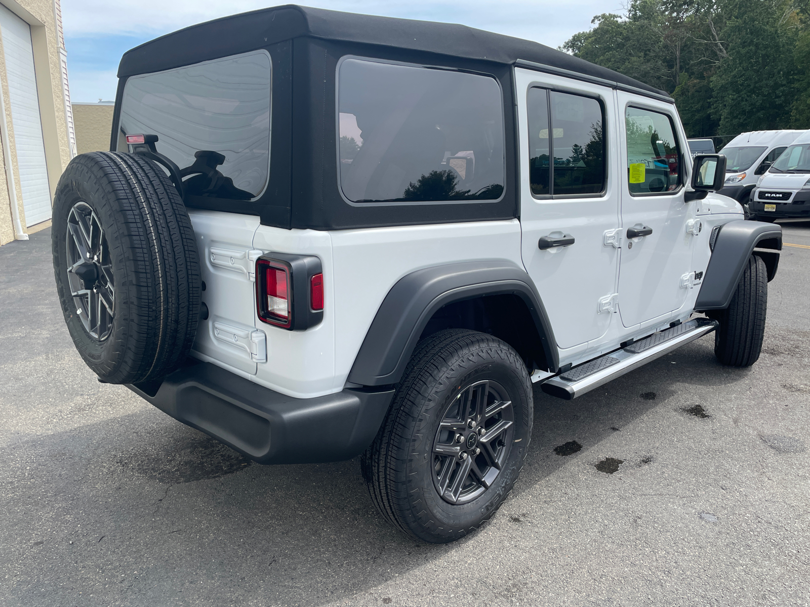 2024 Jeep Wrangler Sport S 10