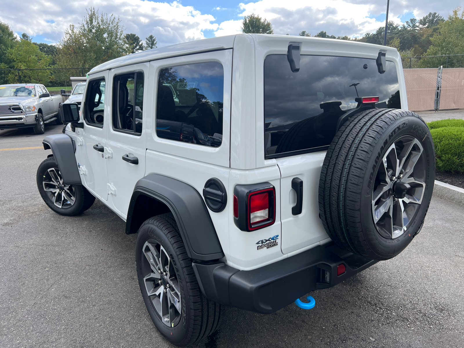 2024 Jeep Wrangler Sport S 4xe 8