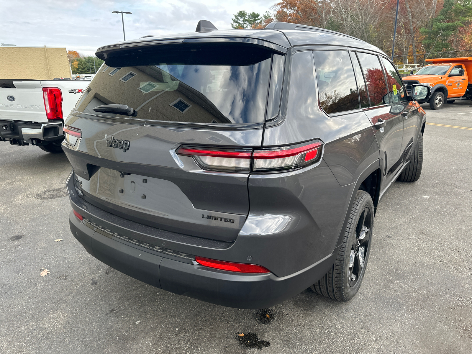 2024 Jeep Grand Cherokee L Limited 10