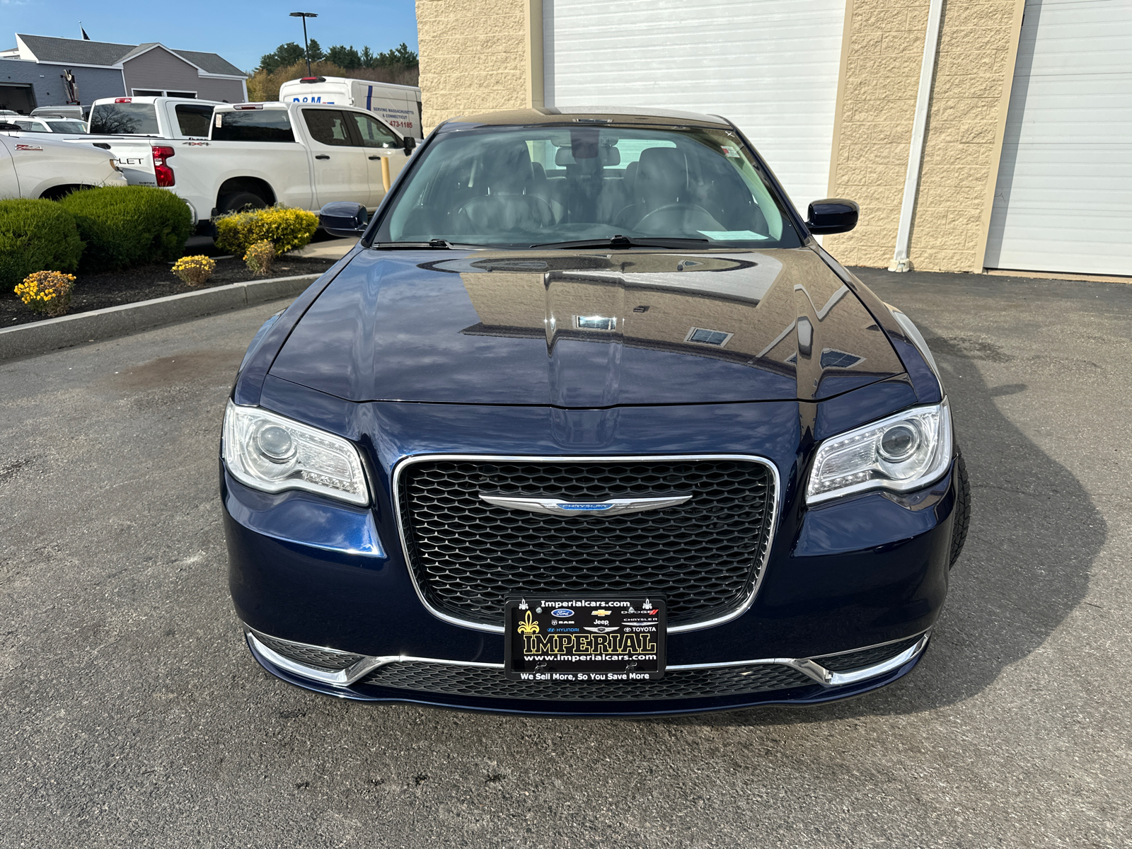 2017 Chrysler 300 Limited 3