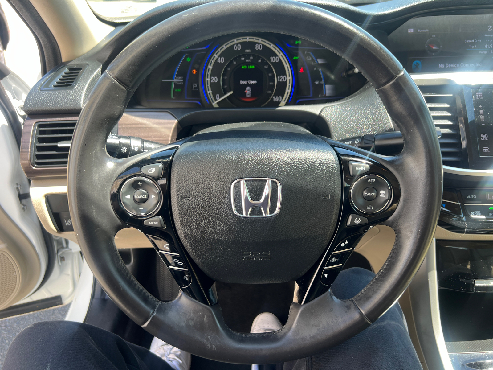 2017 Honda Accord Hybrid Touring 21