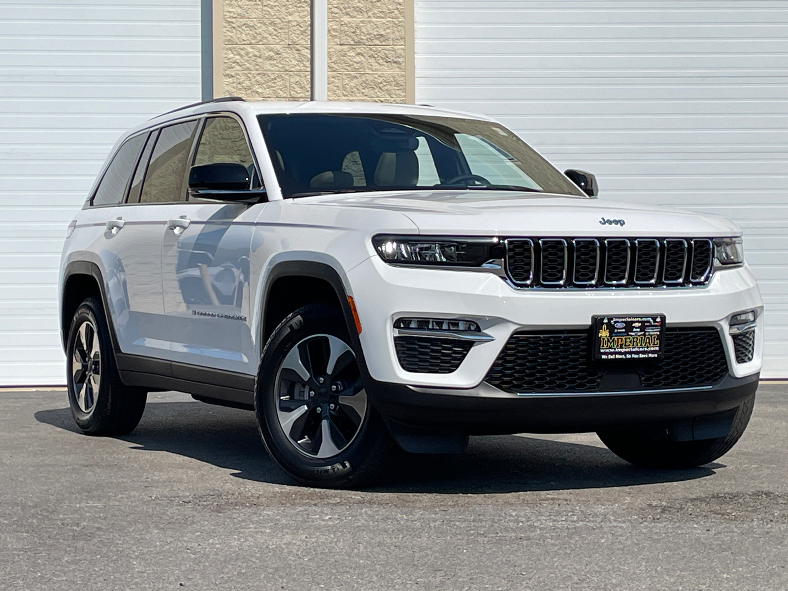 2024 Jeep Grand Cherokee  1