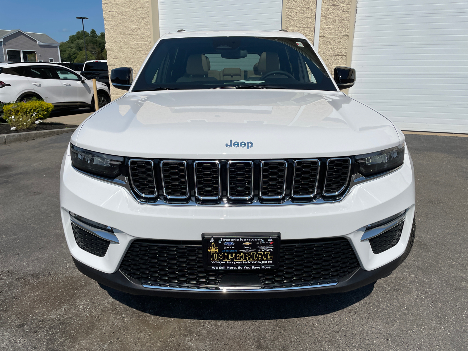 2024 Jeep Grand Cherokee  3