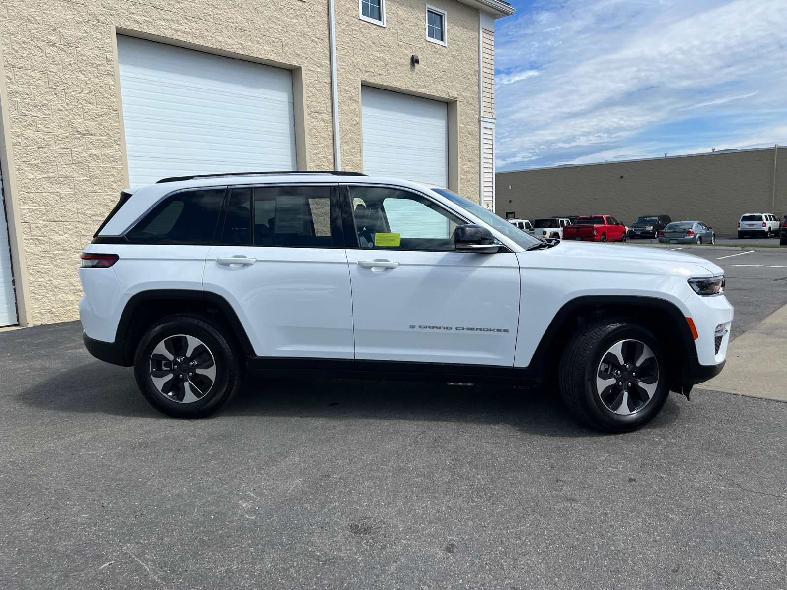 2024 Jeep Grand Cherokee  11