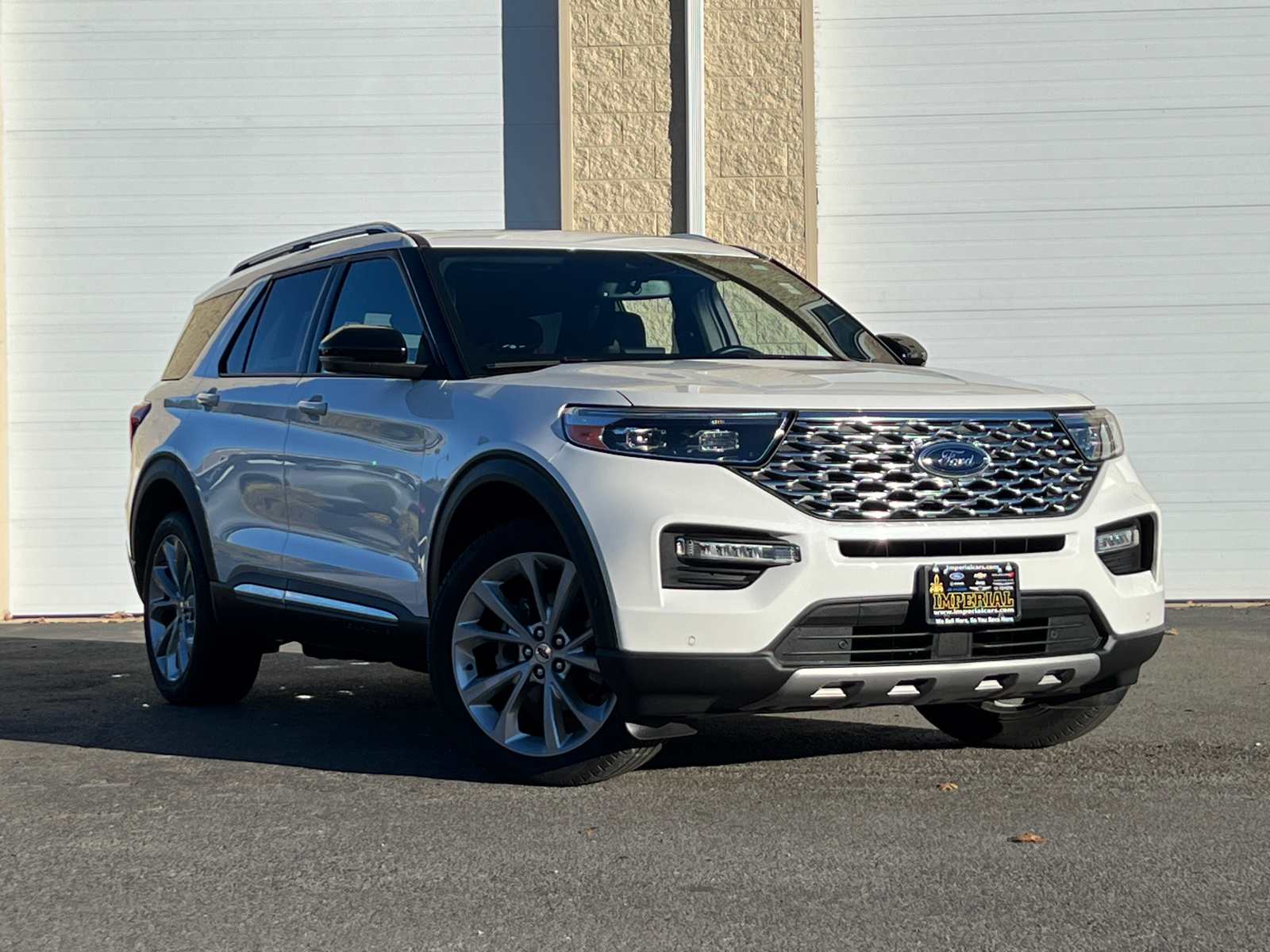 2021 Ford Explorer Platinum 1