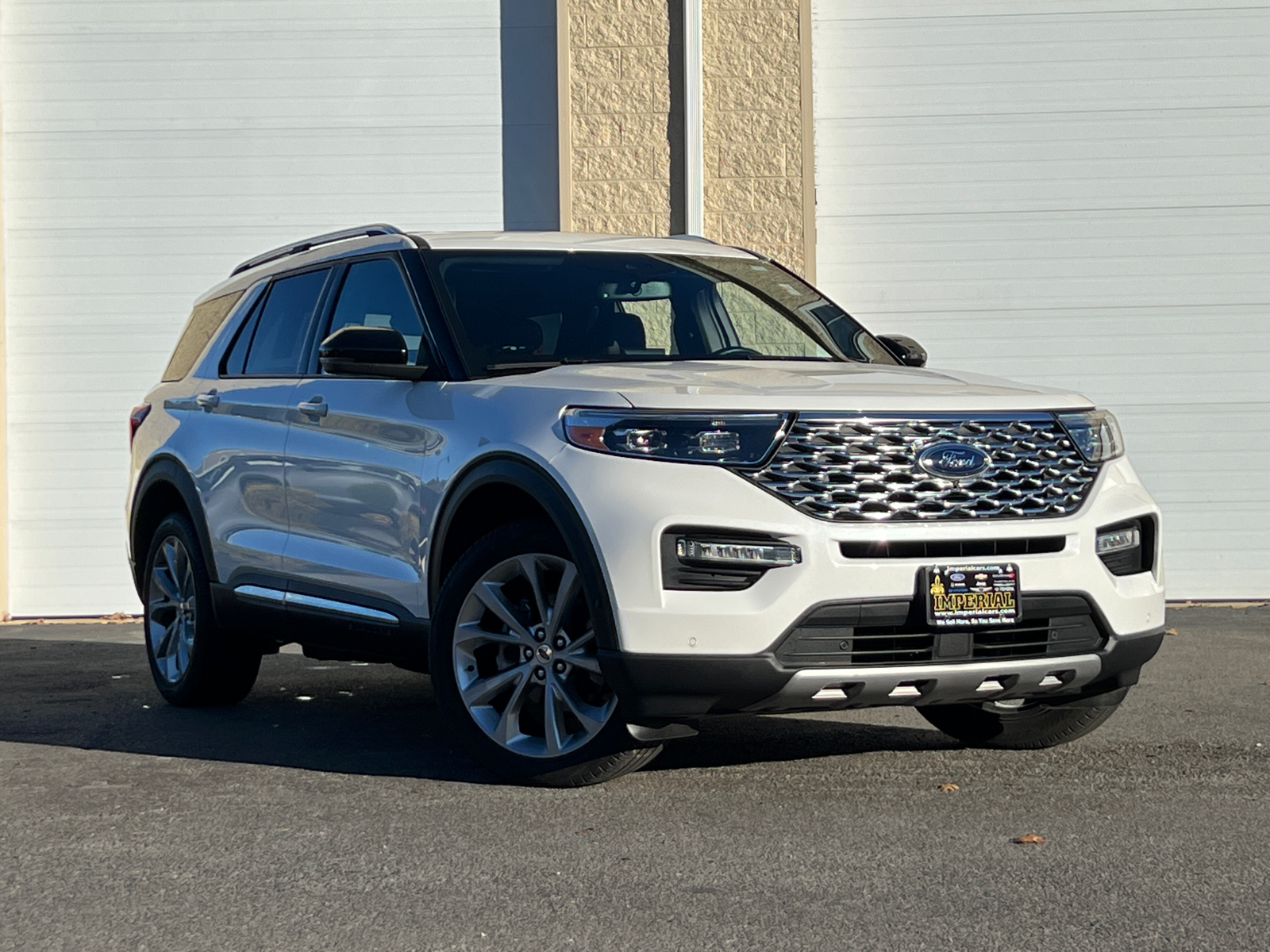 2021 Ford Explorer Platinum 2